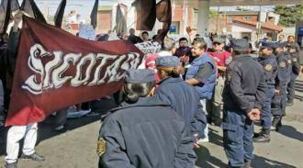 �Si hay escraches en la marcha por el GNC vamos a suspender el suministro a todo el mundo�