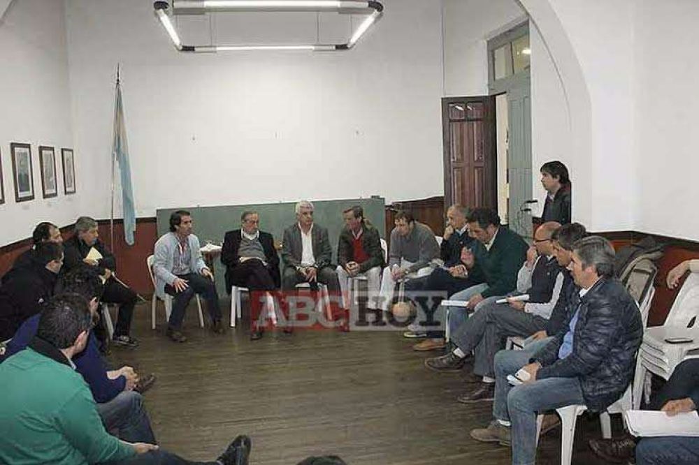 Candidatos radicales de la Quinta Seccin se reunieron en Tandil 