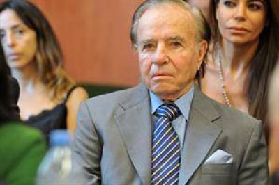 AMIA: Carlos Menem reapareci� por teleconferencia, pero se neg� a declarar