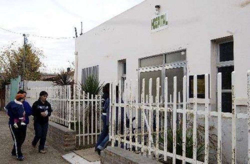 Empiezan la refacci�n del hospital de Fern�ndez Oro 