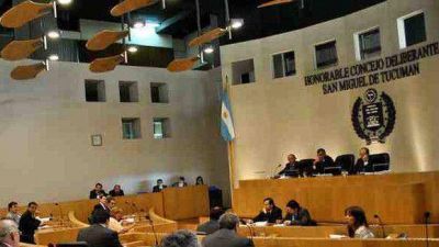 Es incierto cu�ndo percibir�n sus haberes unos 2.700 empleados temporarios del Concejo Deliberante.