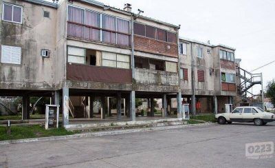 �El barrio est� mejor, pero la ambulancia, los taxis y la empresa de internet no entran�