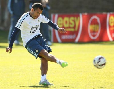 Carlos Tevez: 