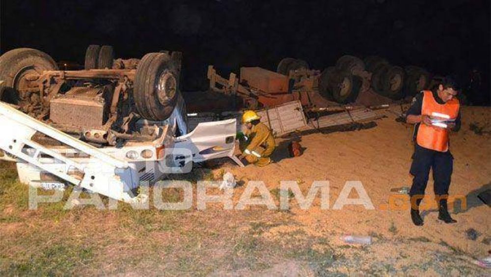 Ruta 34: fue identificado el camionero que muri� en el choque cerca de Ica�o