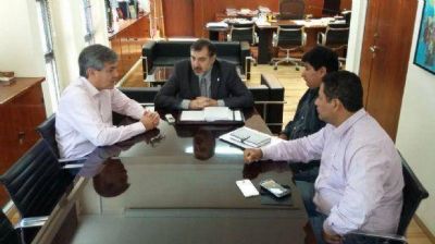 El nuevo municipio de Aguas Blancas necesita m�dicos