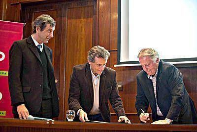Entregaron terrenos para 5 nuevas empresas en el Parque Industrial