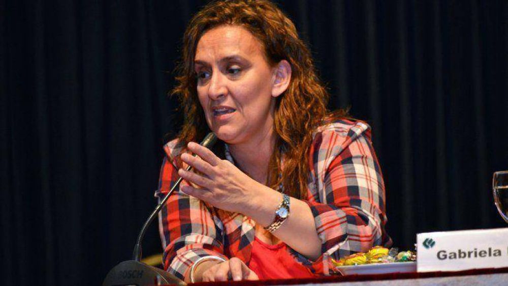 Gabriela Michetti: 
