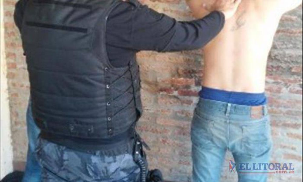 Mega operativo: 16 demorados en distintos barrios de la Capital