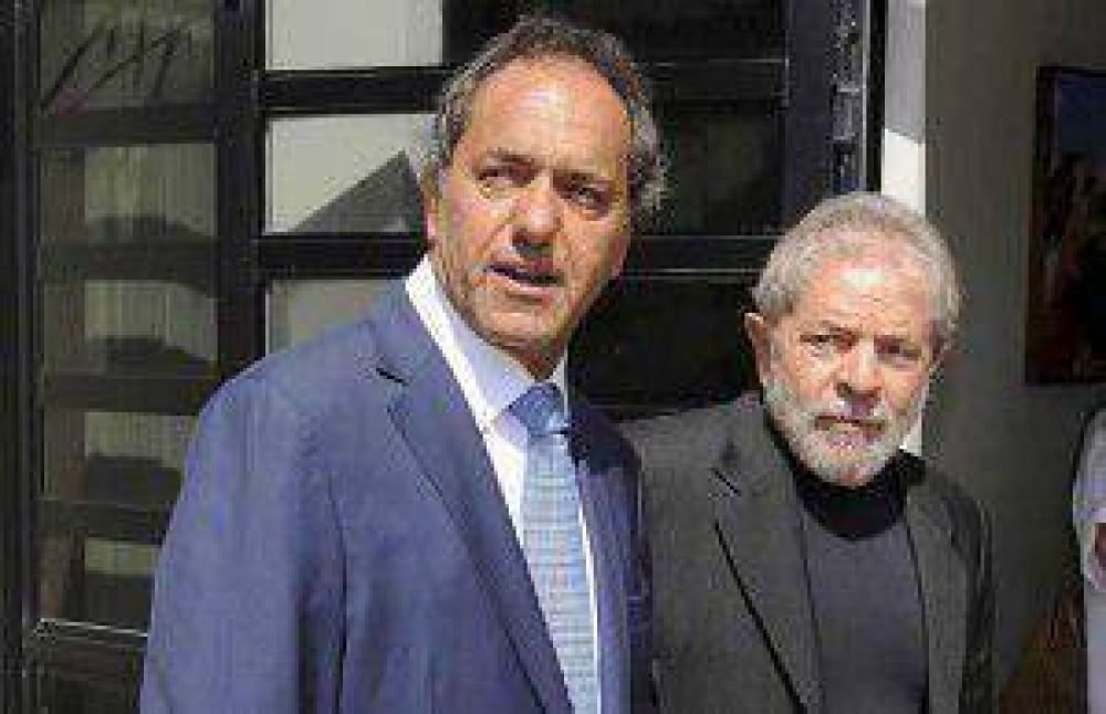 Lula llega a Buenos Aires a dar un abierto respaldo a Scioli