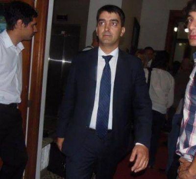 El senador y candidato a intendente, Hern�n Albisu, con perfil muy cr�tico hacia el gobierno municipal