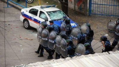 Reclamo policial en tierra bonaerense