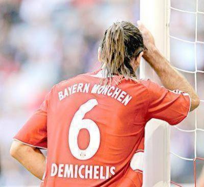 Micho va directo al quir�fano.