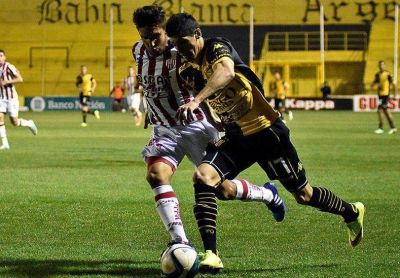 Uni�n empat� sin goles ante Olimpo de Bah�a Blanca en la previa del cl�sico santafesino