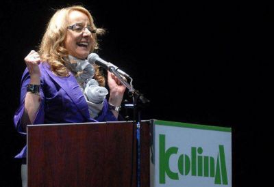 Alicia Kirchner confirm� su candidatura a gobernadora