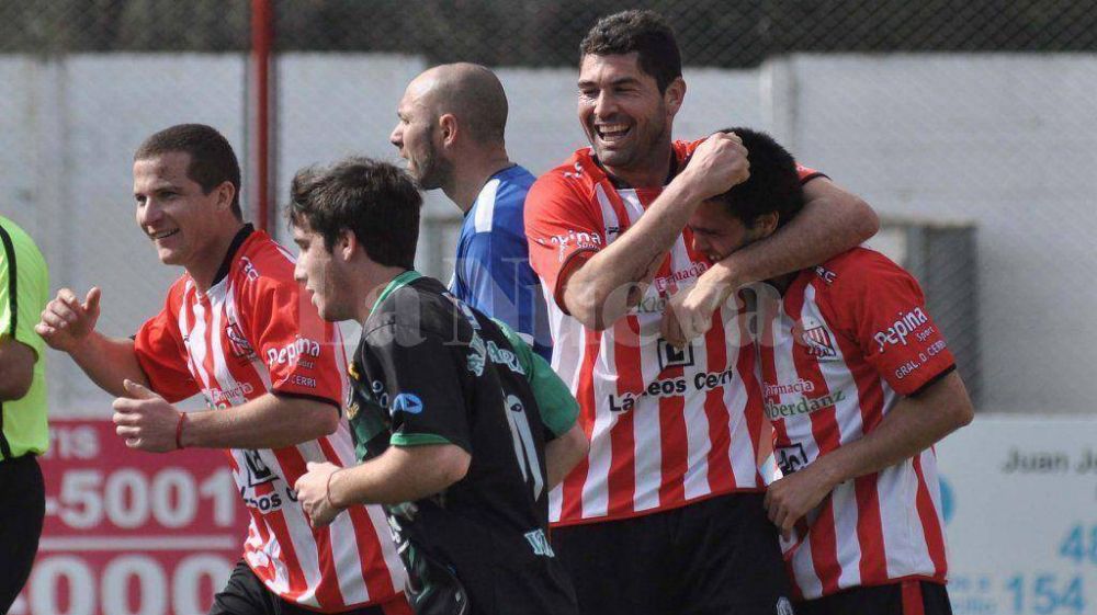 Federal B: Sansinena gole 4 a 0 a Villa Mitre y Liniers le gan 3-1 a Deportivo Sarmiento de Surez