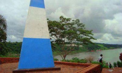 Por decreto y capricho: finalmente Closs construir� su mega faro
