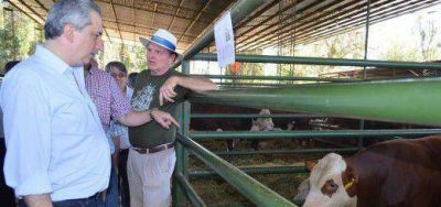 Passalacqua acompa�� a los agricultores en la celebraci�n de su 21 Fiesta provincial, en Andresito