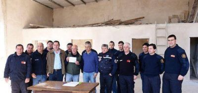 Eseverri recorri� la obra del nuevo destacamento de Bomberos en Hinojo