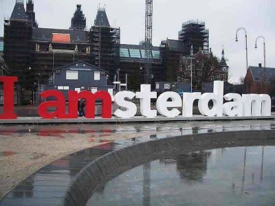 �msterdam devolver� a jud�os las multas por no pagar impuestos en el Holocausto