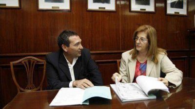 La UNT y el sector gremial de ADIUNT avanzan en el di�logo