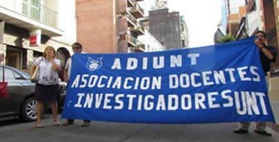 ADIUNT destaca la negociaci�n pero pide que las medidas alcancen a toda la docencia