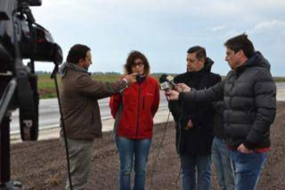 Rutas 65 y del Cereal en la agenda de Patricia Tombesi que visit� Guamin�, cerrando la recorrida en Salazar