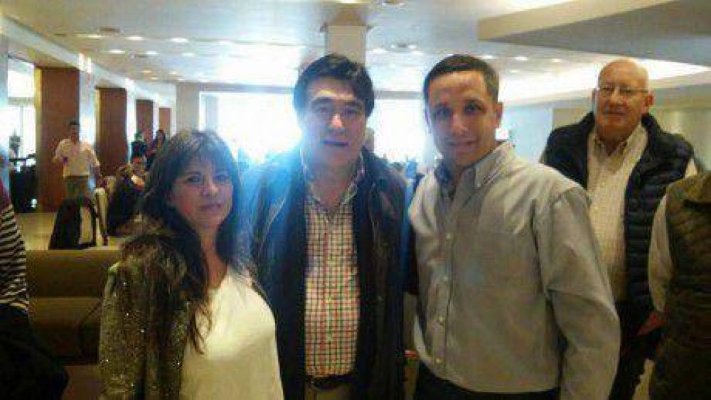�El plenario de Mar del Plata del Partido Justicialista fue imponente�, dijo Diego Fern�ndez
