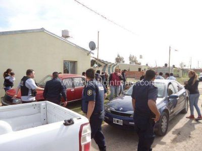 Villegas: balearon a un polic�a