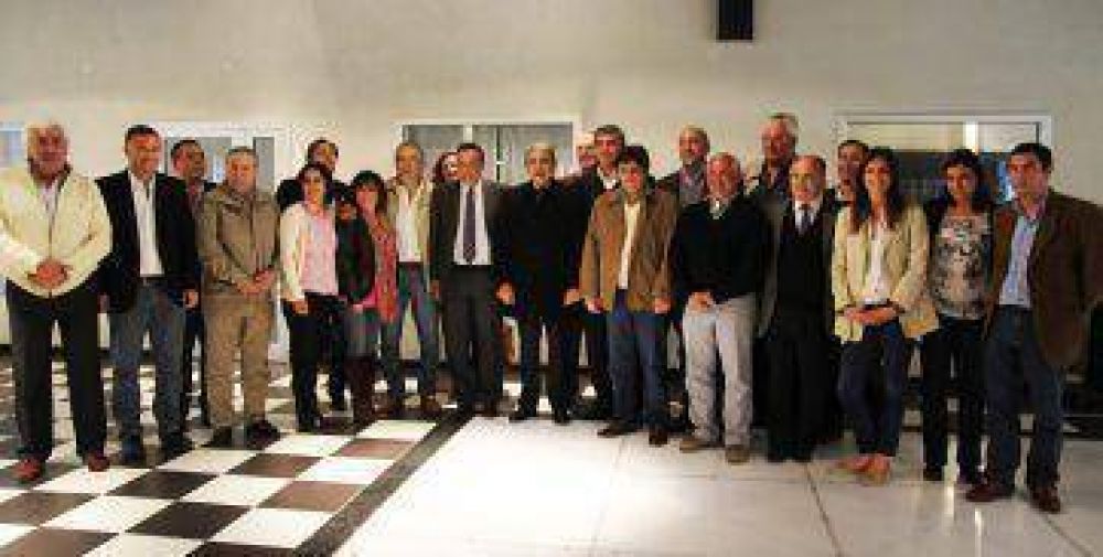 An�bal con intendentes de la segunda