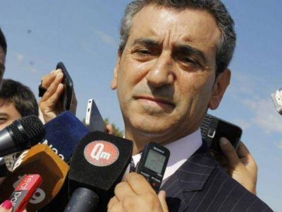 El futuro de la provincia: Entre el techo de An�bal y la traici�n de Randazzo