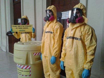 Contin�an reclamos de Greenpeace