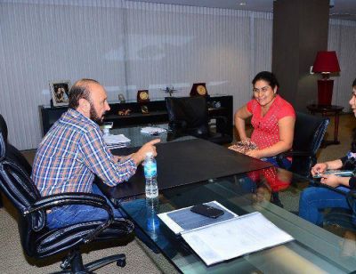 Insfr�n con la primera docente ind�gena que accede a la direcci�n de una escuela primaria