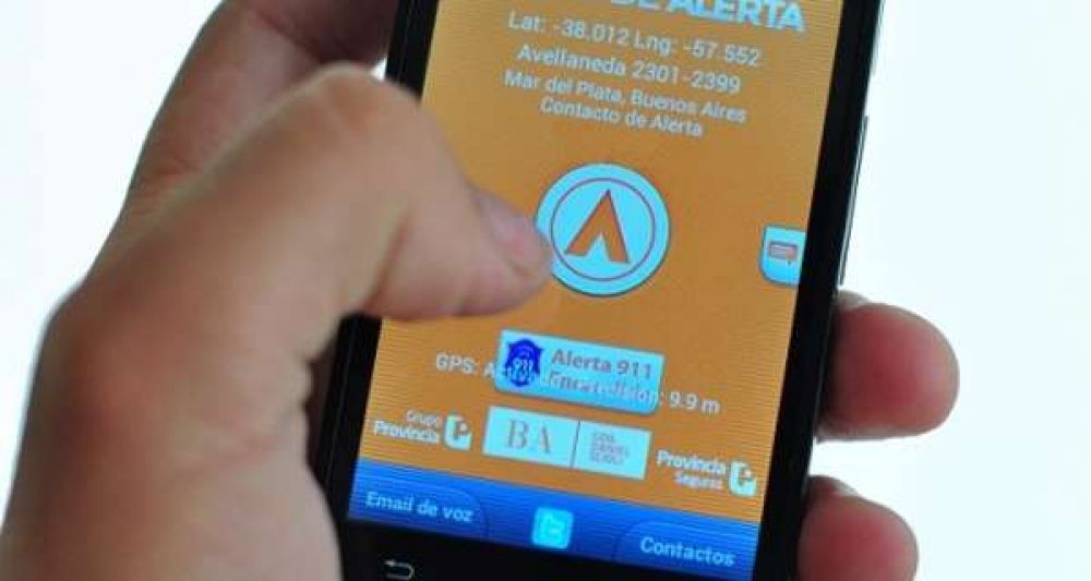 Buscan incluir una aplicaci�n m�vil para alertar a la Polic�a ante un hecho de inseguridad