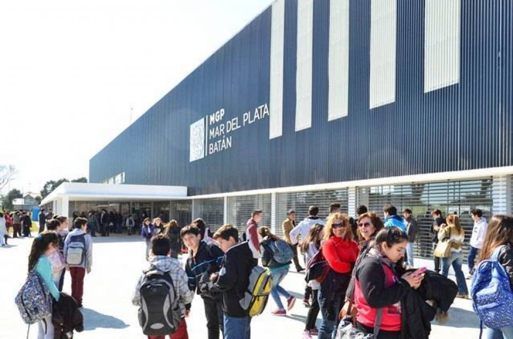 �Este Polideportivo es para todos, tengan pelo largo o corto�