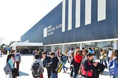 �Este Polideportivo es para todos, tengan pelo largo o corto�