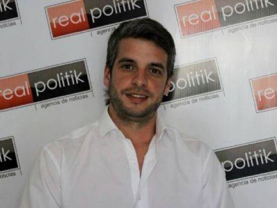 Juan Ayerra: �El cariglinismo platense apoya la candidatura de Julio Garro�