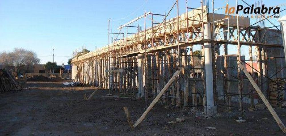 Curetti confirm� el inicio de la obra de la Escuela de Arte N�1 Alcides Biagetti