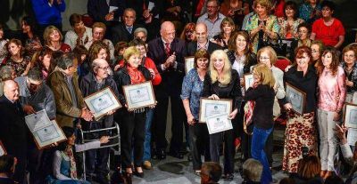 En el D�a del Maestro el Gobierno distingui� a 99 referentes educativos de la provincia
