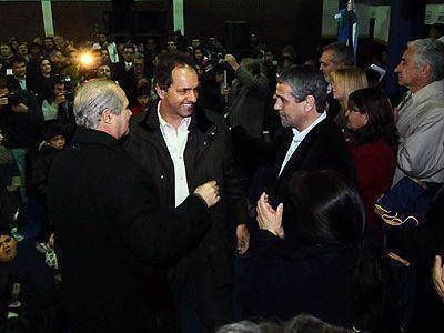 Scioli inaugur� un sal�n de usos m�ltiples