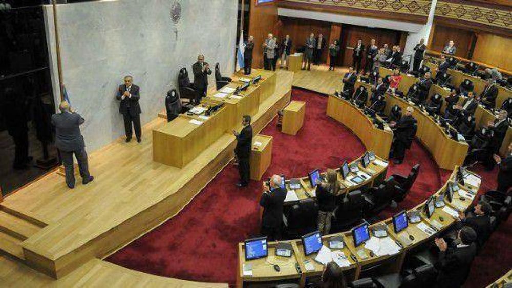 La Legislatura aprob� la ampliaci�n Presupuestaria