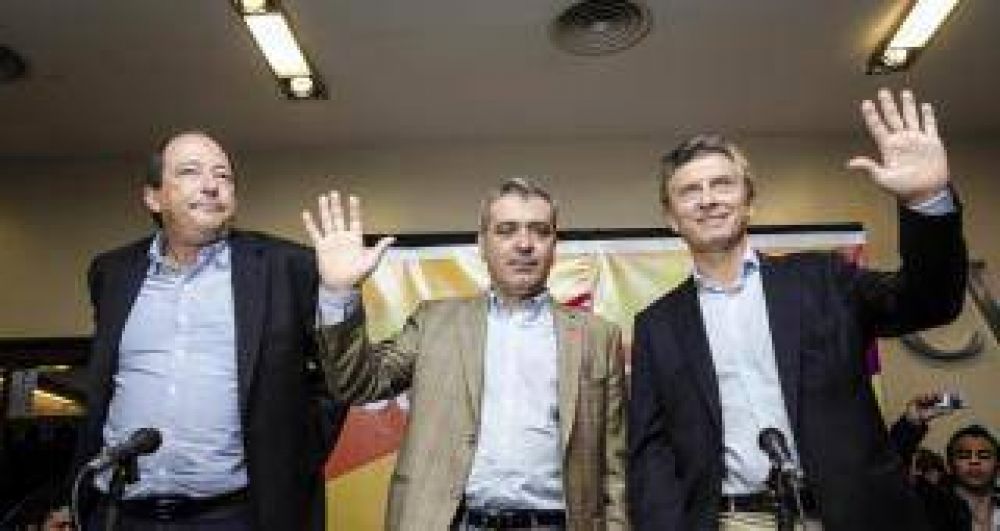 �Piden la nulidad de las elecciones para salvar sus carreras pol�ticas�