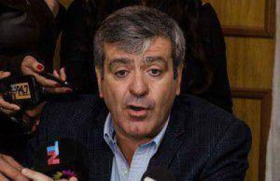 Oposici�n tucumana retir� a fiscales e hizo m�s denuncias
