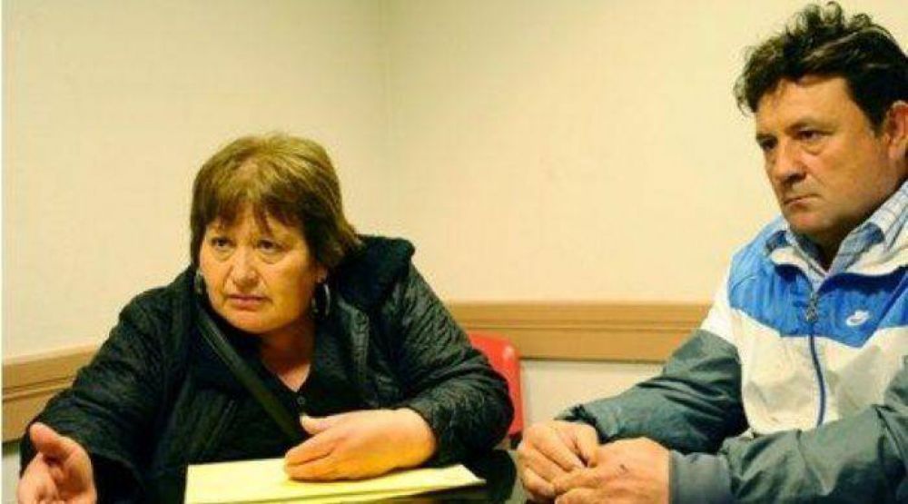 Los habitantes de Alijil�n contin�an reclamando por falta de m�dicos