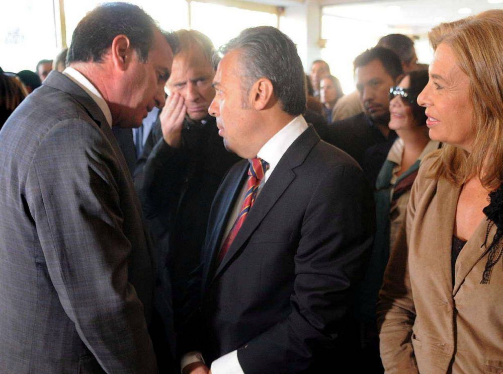 Cornejo busca financiamiento privado