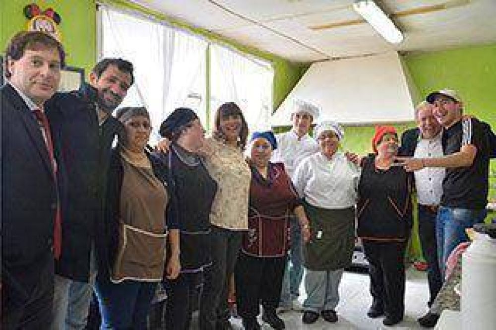 M�s de $ 93 millones en seguridad alimentaria