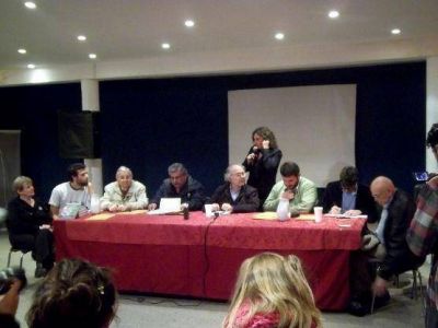Gatillo f�cil: P�rez Esquivel exige una audiencia con Scioli y Bruera por la polic�a local