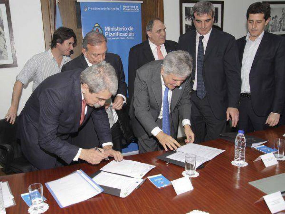 An�bal firma, y mezcla campa�a y gesti�n