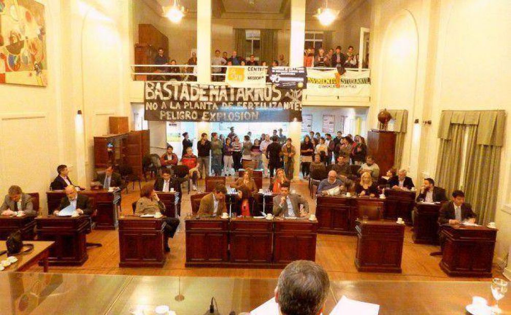 PEDIDO DE INFORME SOBRE EMPLEADOS MUNICIPALES