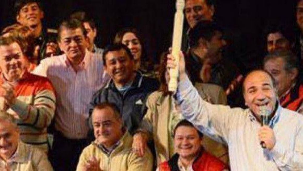 El peronismo decidi� movilizarse a la plaza Independencia el lunes a las 18