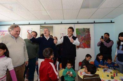 Massa recorri� un Centro de Desarrollo Infanto Familiar